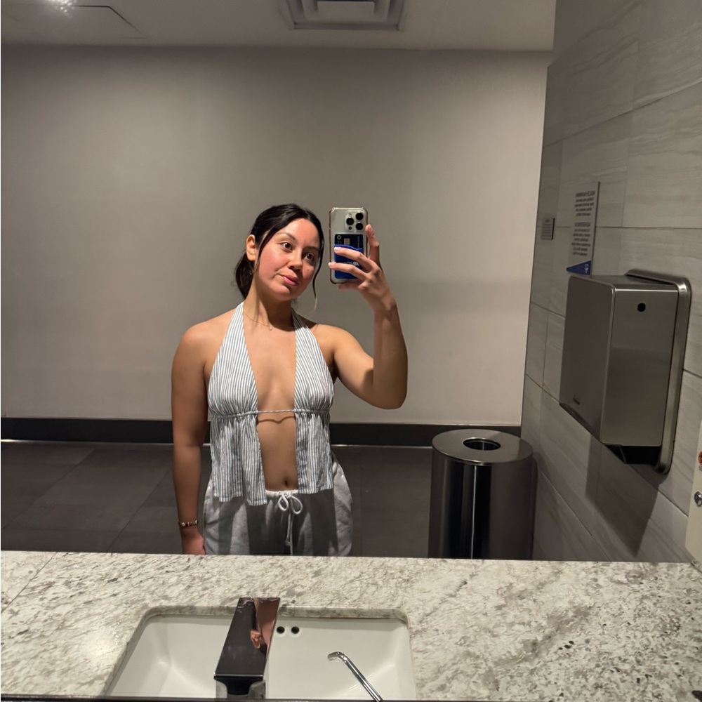 Garage Striped Crop Top - White and Gray